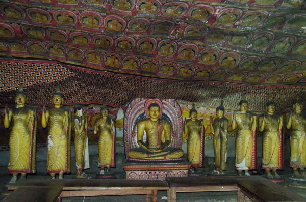 Dambulla Cave Temple Sri Lanka day tour from Colombo